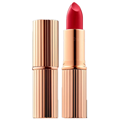 Charlotte Tilbury red lipstick