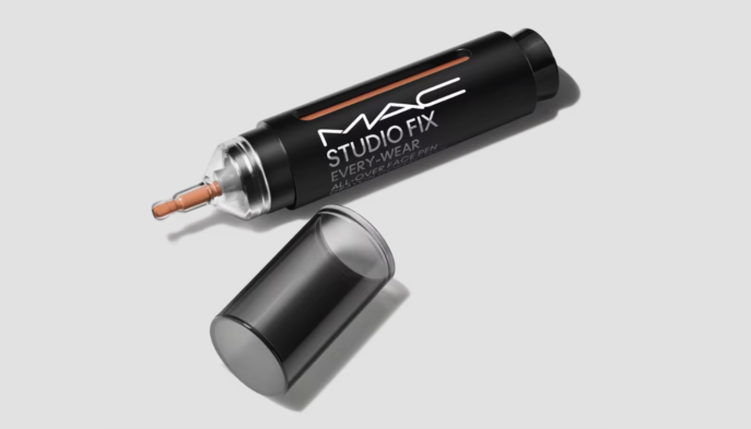 MAC Studio Fix Every-Wear concealer pen