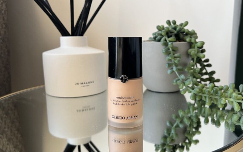 Giorgio Armani Luminous Silk foundation review